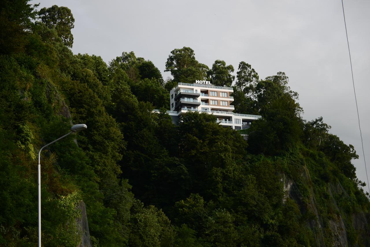Hotel Montana Kvariati Exteriör bild